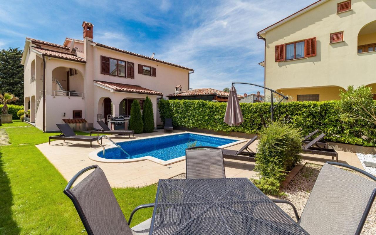 Apartmani Kazun - App 4 - Ferienhaus Fažana Exterior foto